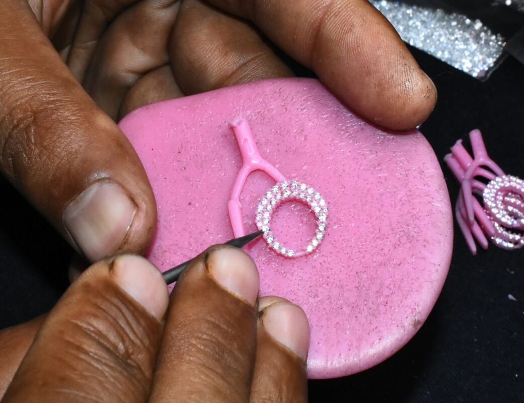 jewellery manufacturers in india, custom jewellery manufacturers in india